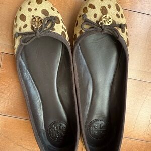 Tory Burch Tan Leopard Print Flats
